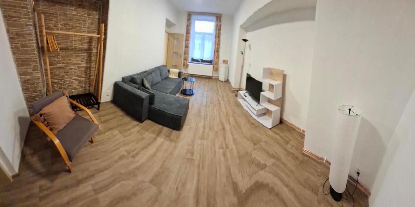 Hotel U Beranku Libochovice Buitenkant foto